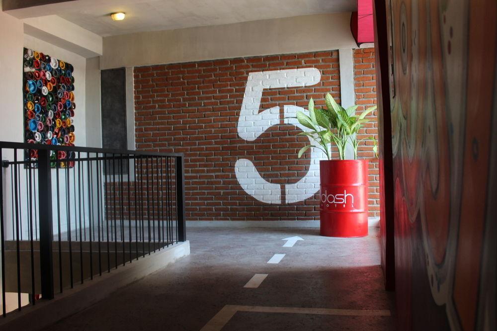 Viva Dash Hotel Seminyak Екстер'єр фото